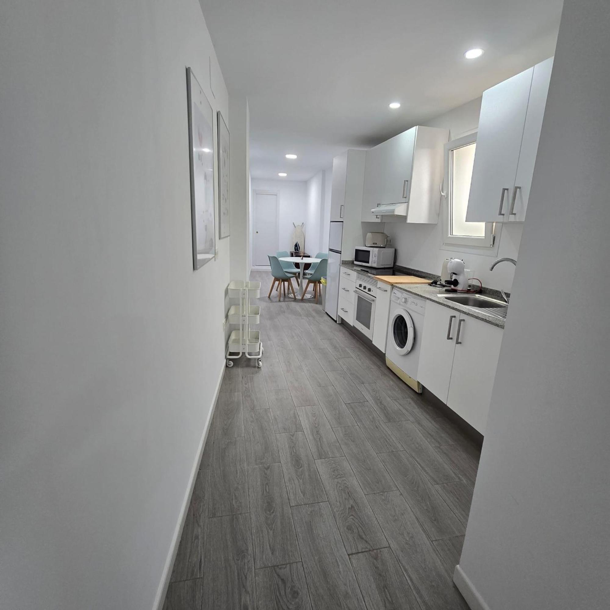 2 Rooms Con Terraza Malaga Exterior photo