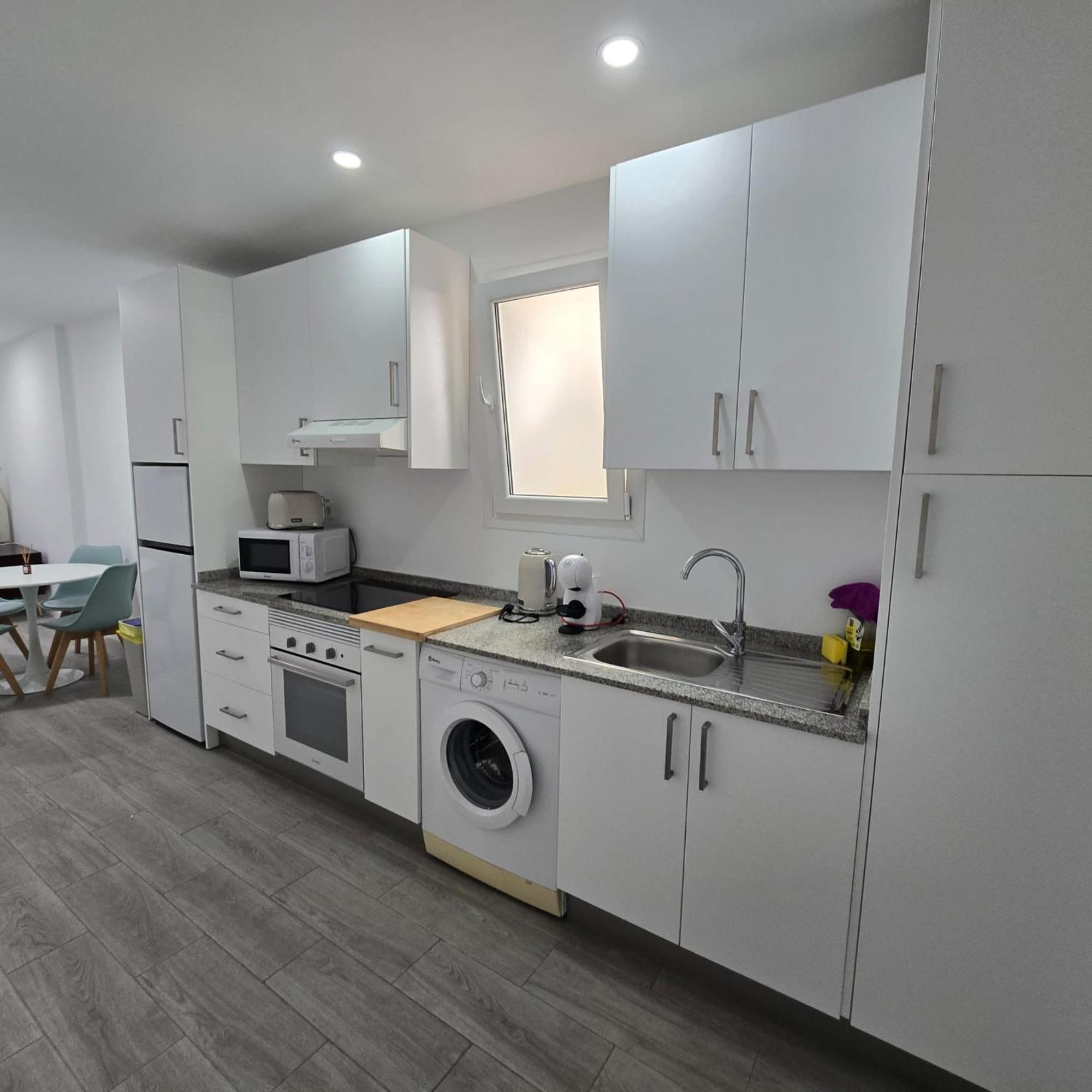 2 Rooms Con Terraza Malaga Exterior photo